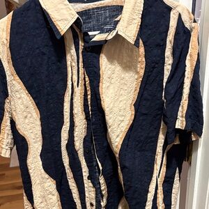 Stylish Black and Tan Men's Shirt